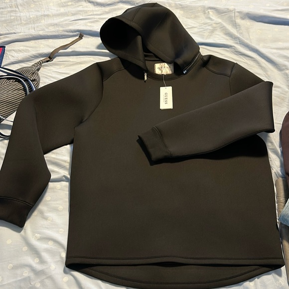 Guess men‘s hoodie size L - Picture 1 of 3